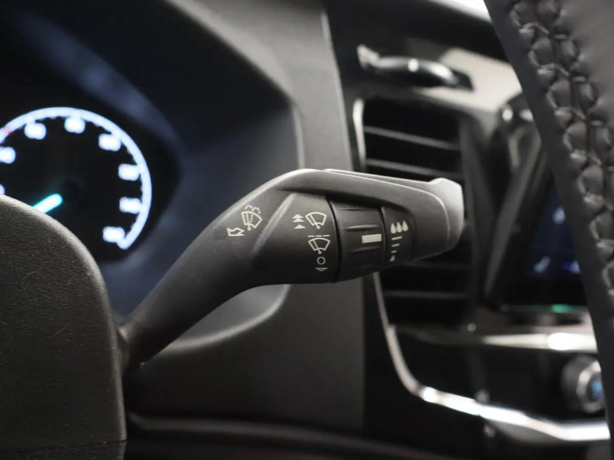 350 | L2 H2 | TREND | 68 kWh | NAVIGATIE | PARKEERCAMERA | 3-ZITS | ADAPTIVE CRUISE CONTROL | APPLE CARPLAY |