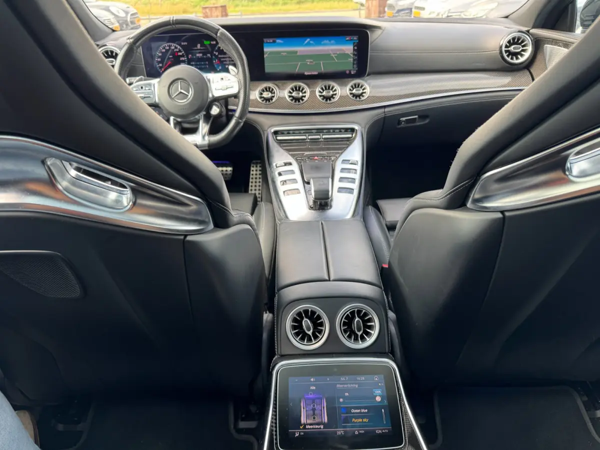 4MATIC+ Magno Bucket Seats