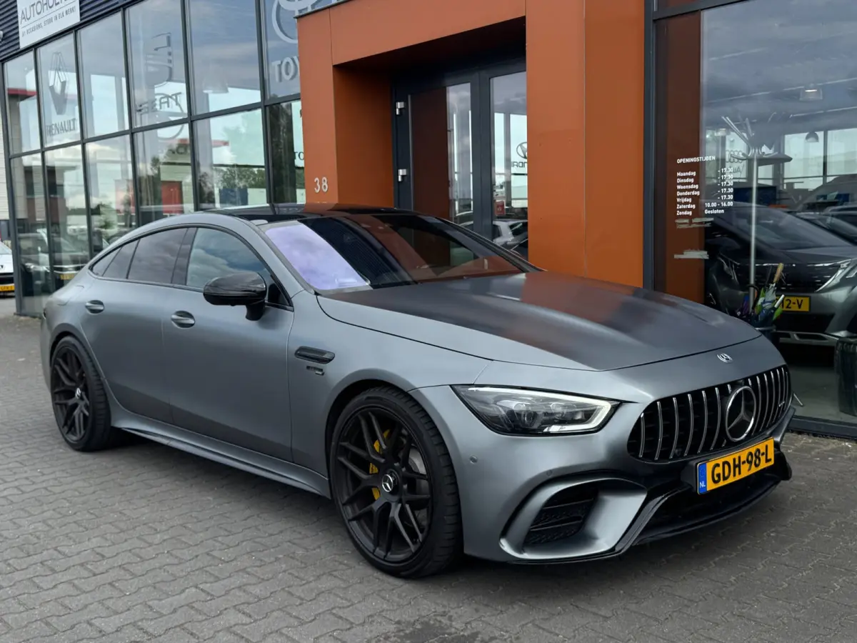 4MATIC+ Magno Bucket Seats