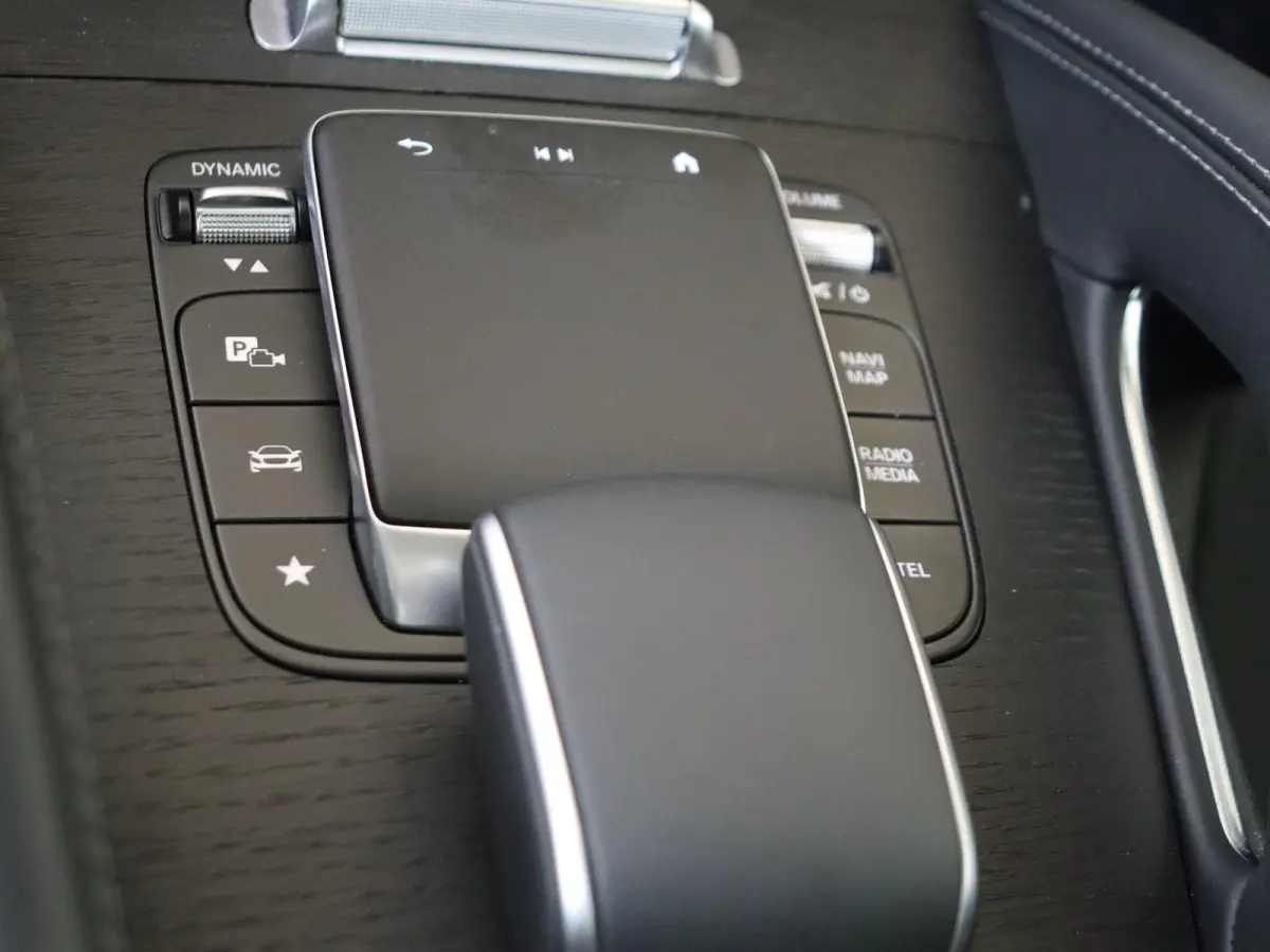 AMG 53 Hybrid 4MATIC+ Premium Plus /Panoramadak /Stoelventilatie /Elek achterbank /HUD /Rijassistentiepakket /22 Inch