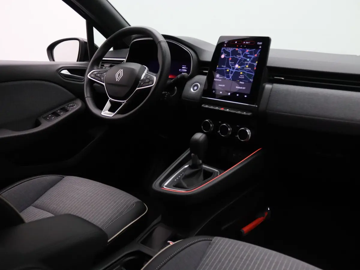 145pk E-Tech Full Hybrid techno Apple Carplay/Android Auto | Climate