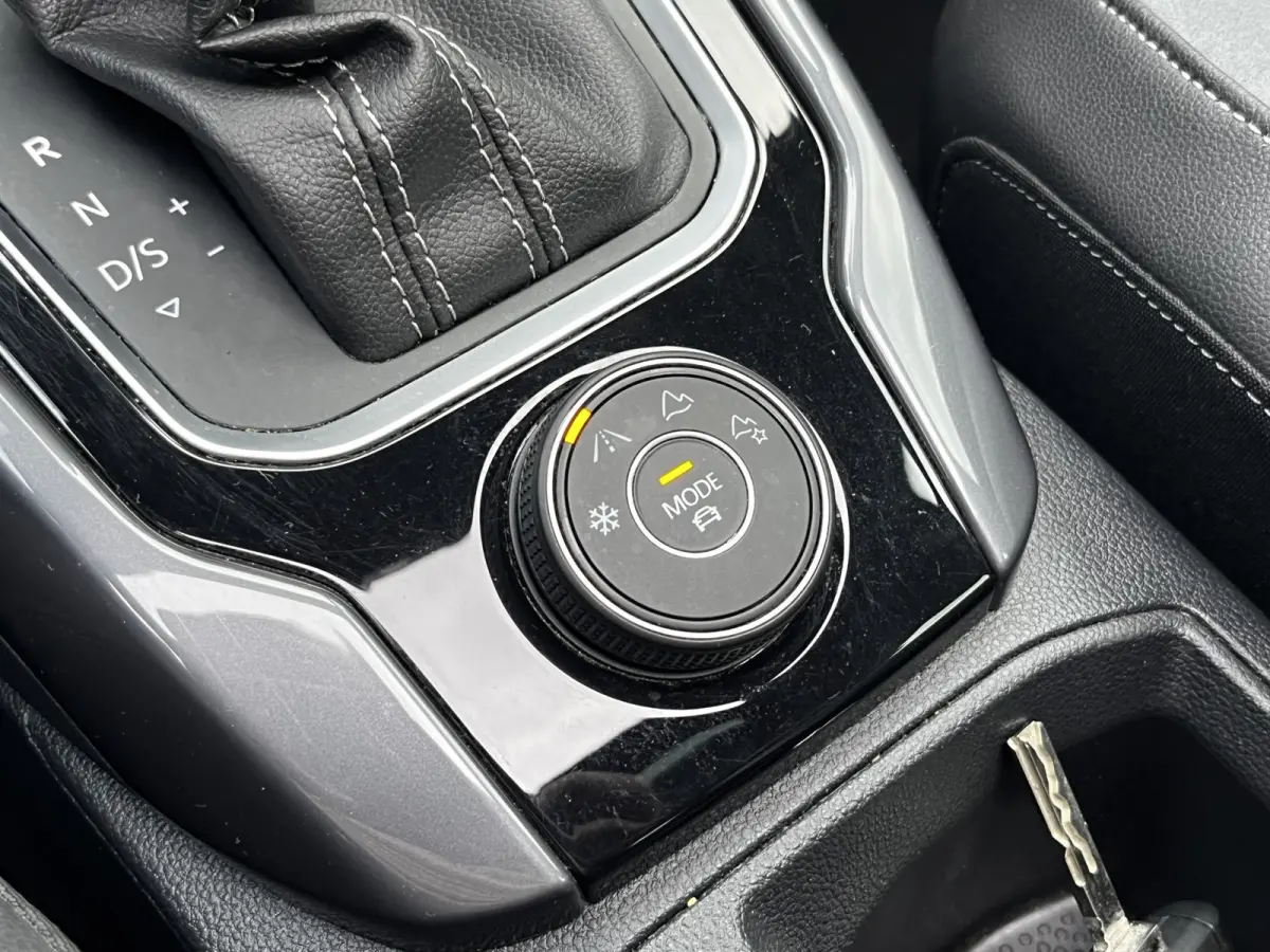 2.0 TSI 4Motion Sport Business R 190pk Automaat | Panoramadak | Adapt. Cruise | Afn. trekhaak | Dodehoek | Elektr. klep | Winter Pack | etc. etc.