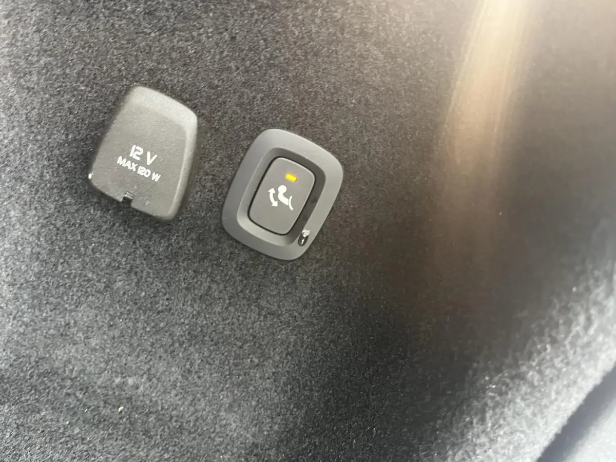 2.0 T6 Recharge AWD Inscription LONG RANGE | LEER | EL. TREKHAAK | HARMAN KARDON |
