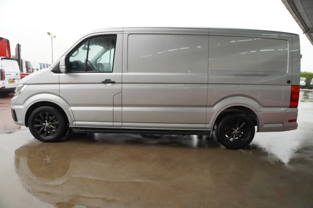 35 2.0 TDI 177PK L3H2 Automaat nr.V060 | Airco | Cruise| Camera | Apple CP-Android auto