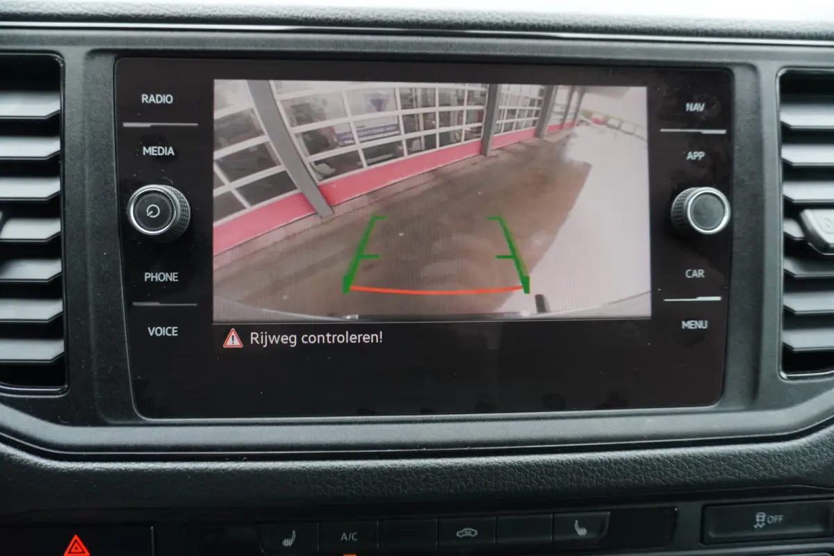 35 2.0 TDI 177PK L3H2 Automaat nr.V060 | Airco | Cruise| Camera | Apple CP-Android auto