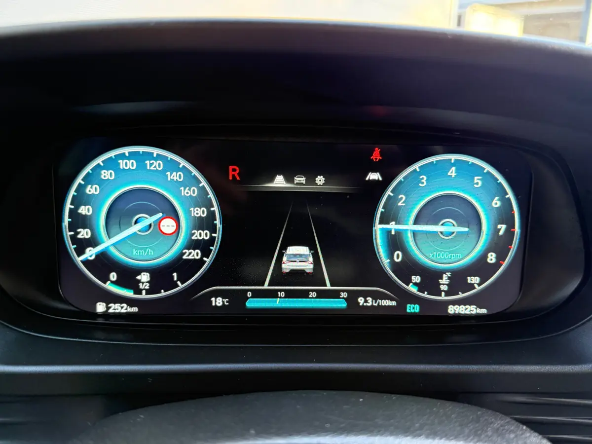 1.0 T-GDI Comfort / Apple CarPlay / Android Auto / Cruise control / Achteruitrijcamera / Parkeersensoren achter / Airconditioning / Bluetooth / Multifunctioneel stuurwiel / Rijstrookassisten