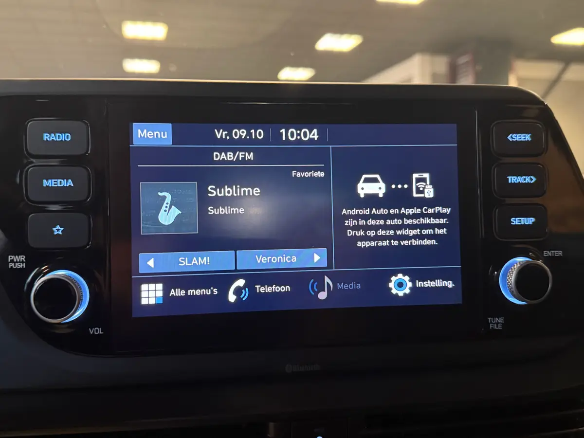 1.0 T-GDI Comfort / Apple CarPlay / Android Auto / Cruise control / Achteruitrijcamera / Parkeersensoren achter / Airconditioning / Bluetooth / Multifunctioneel stuurwiel / Rijstrookassisten
