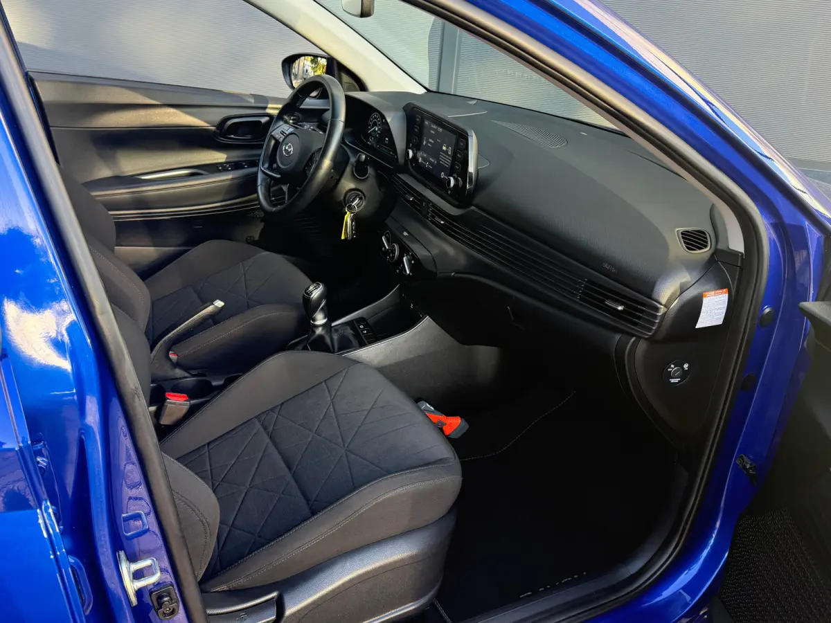 1.0 T-GDI Comfort / Apple CarPlay / Android Auto / Cruise control / Achteruitrijcamera / Parkeersensoren achter / Airconditioning / Bluetooth / Multifunctioneel stuurwiel / Rijstrookassisten