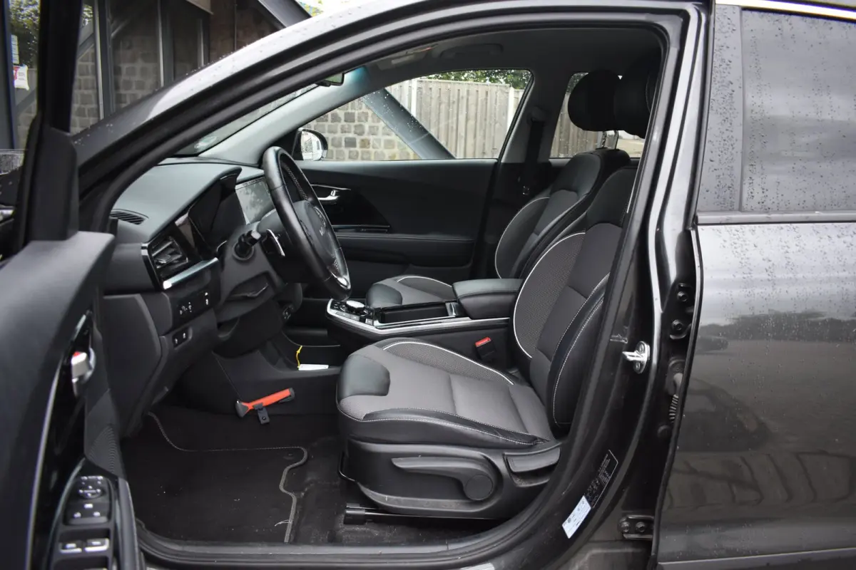 Edition 64 kWh SOH 97,8% | STOELVERWARMING | NAP | CAMERA | STUURVERWARMING | APPLE CARPLAY | ANDROID AUTO