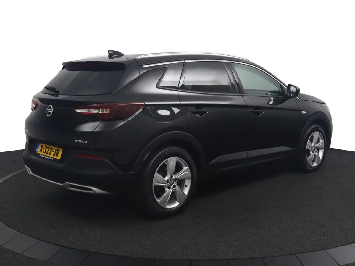 1.6 Turbo Hybrid Business Elegance