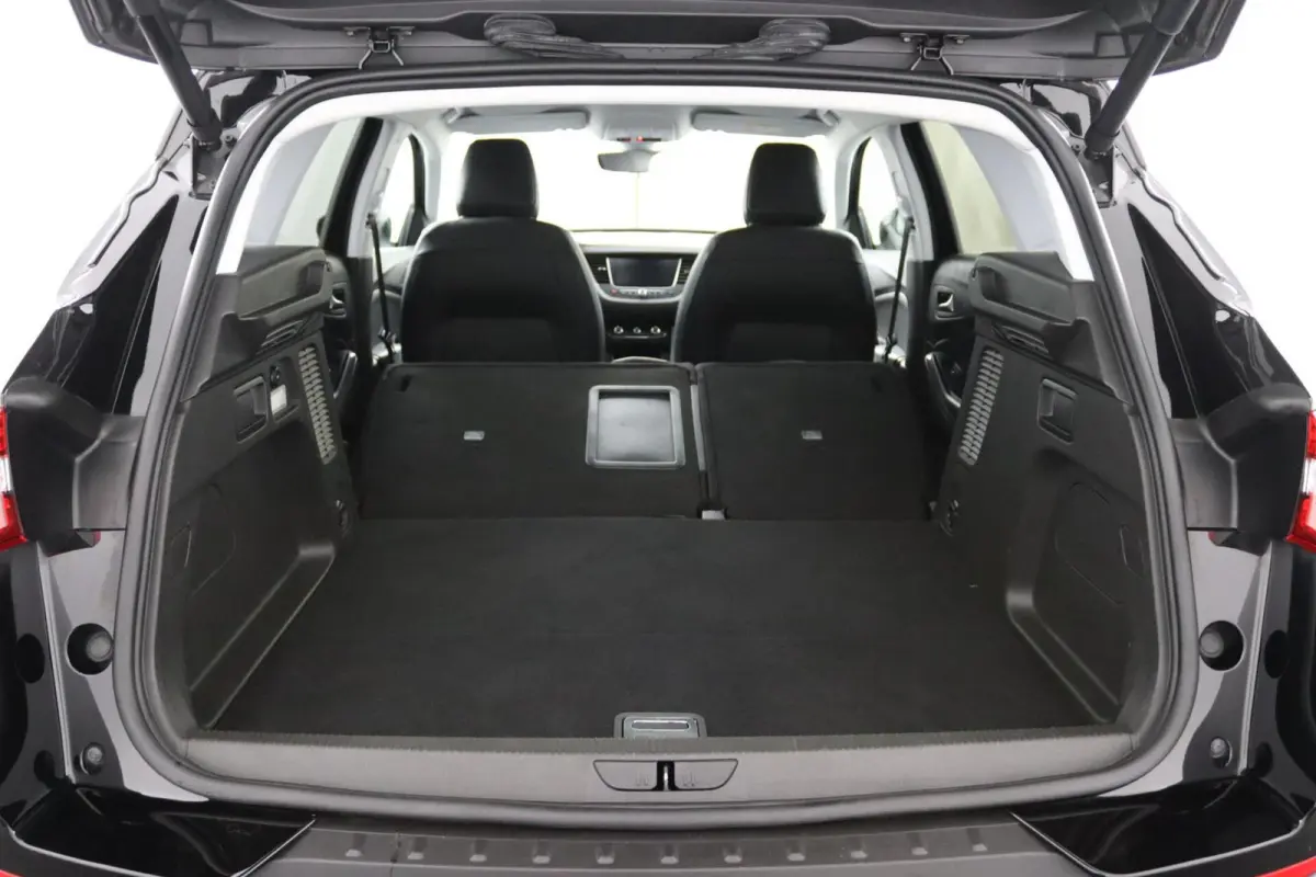 1.6 Turbo Hybrid Business Elegance