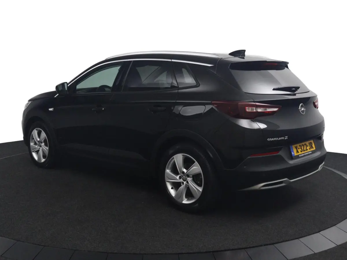 1.6 Turbo Hybrid Business Elegance