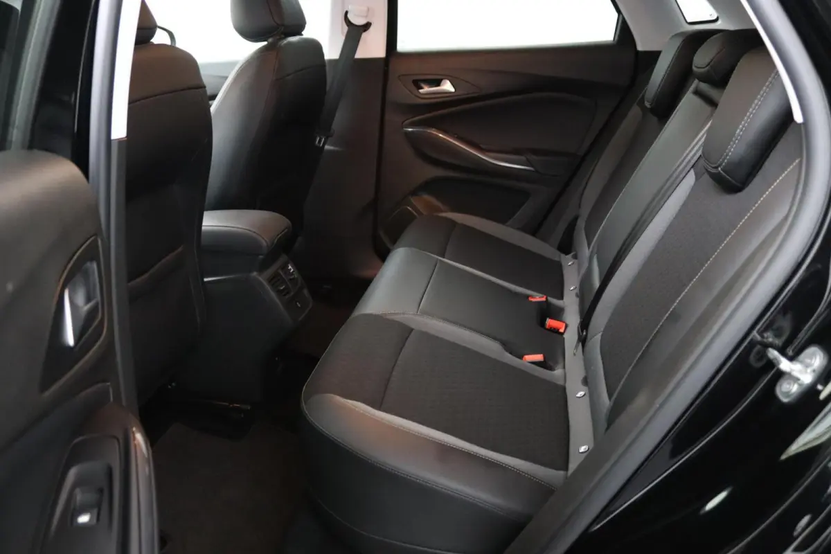 1.6 Turbo Hybrid Business Elegance