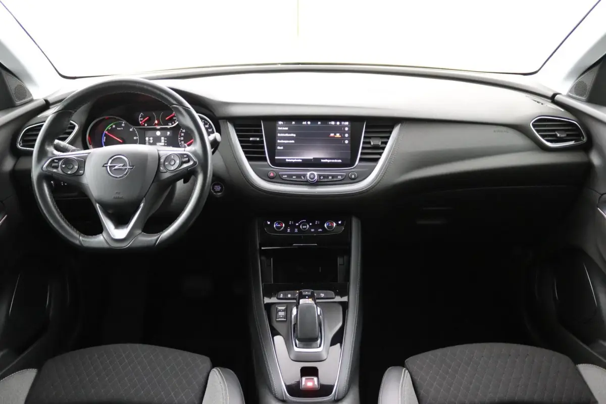 1.6 Turbo Hybrid Business Elegance