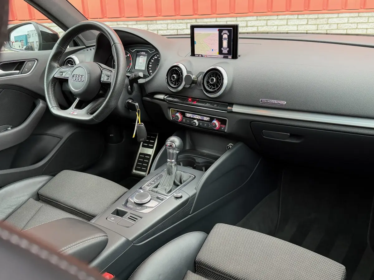 40 TFSI quattro 3x S-Line Stoelvw PDC 19"