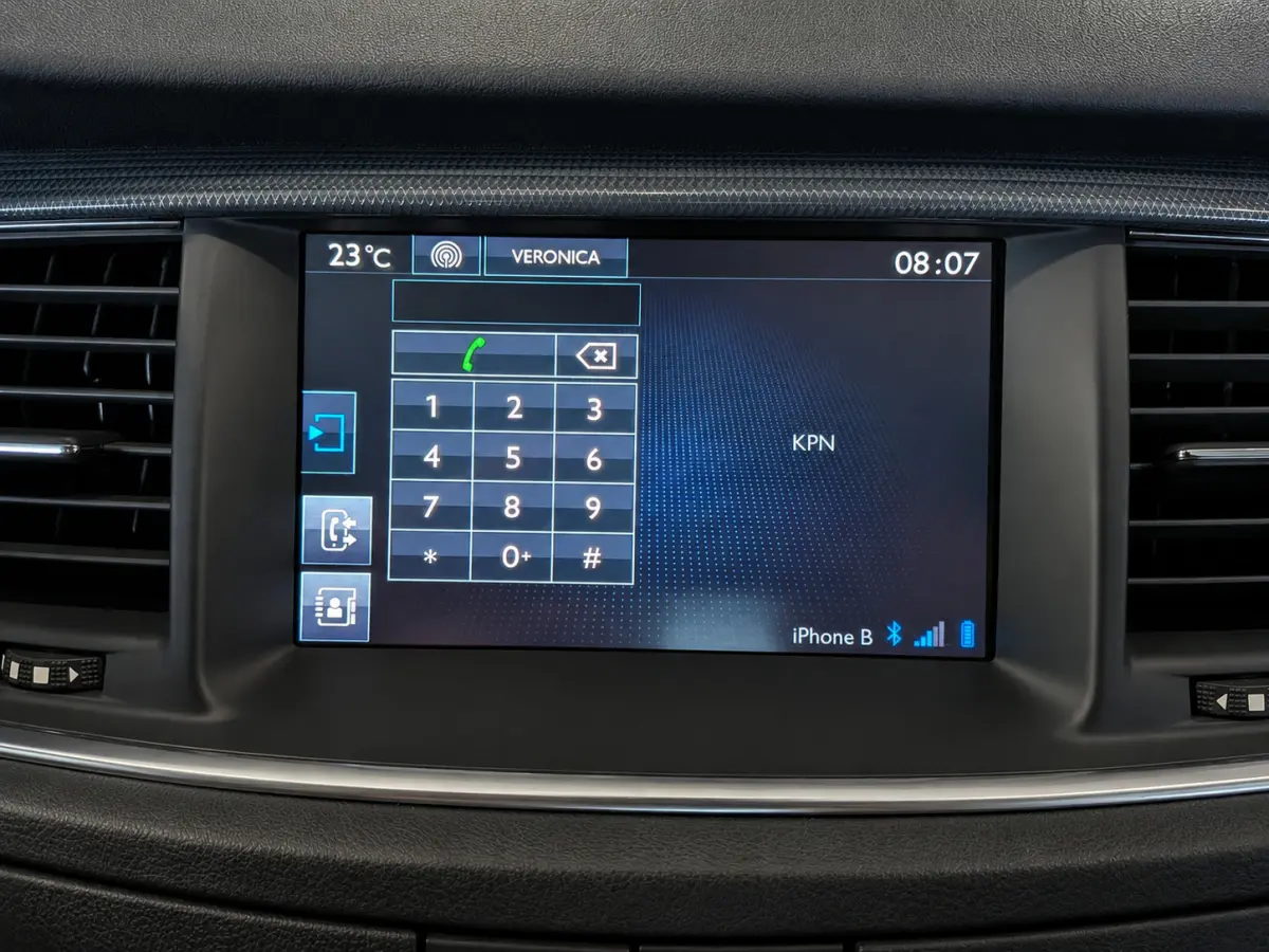 1.6 e-THP Première Panoramadak, Airco, Cruise Control, Trekhaak, Stuurbekrachtiging