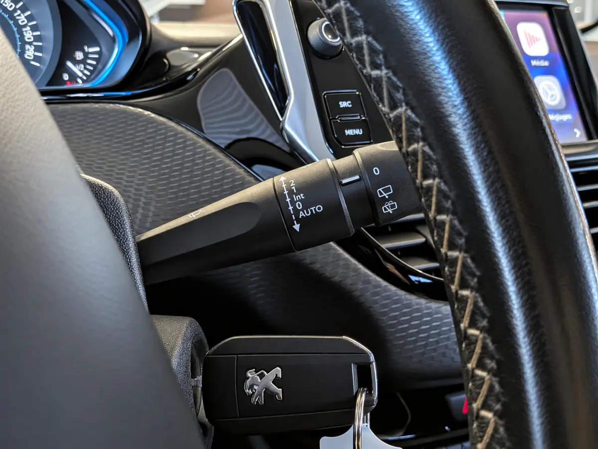 1.2 PureTech GT-line Airco, Cruise Control, Trekhaak, Stuurbekrachtiging