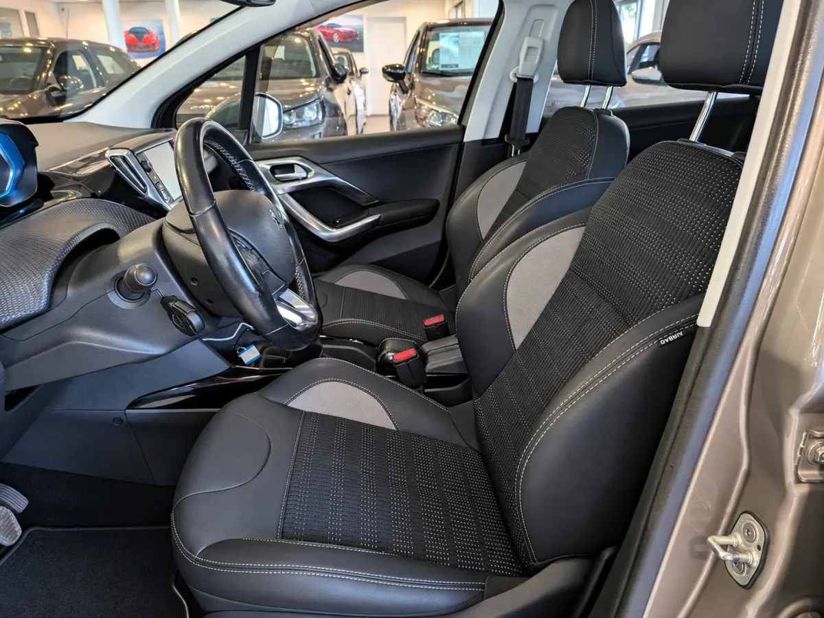 1.2 PureTech GT-line Airco, Cruise Control, Trekhaak, Stuurbekrachtiging
