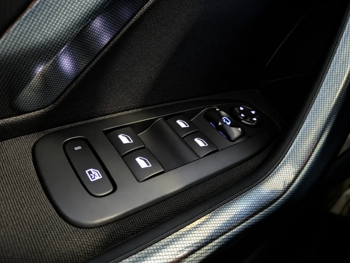 1.2 PureTech GT-line Airco, Cruise Control, Trekhaak, Stuurbekrachtiging