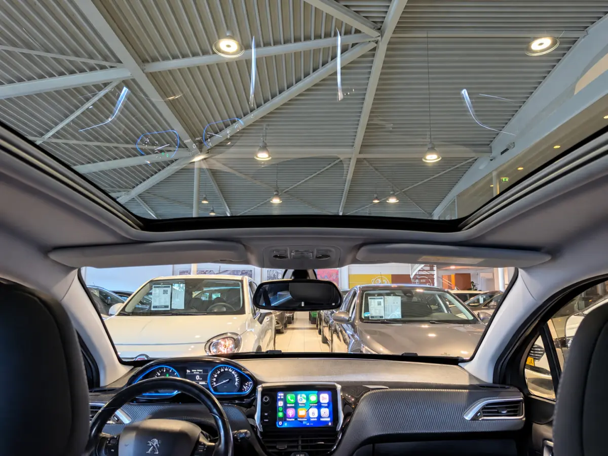1.2 PureTech GT-line Airco, Cruise Control, Trekhaak, Stuurbekrachtiging