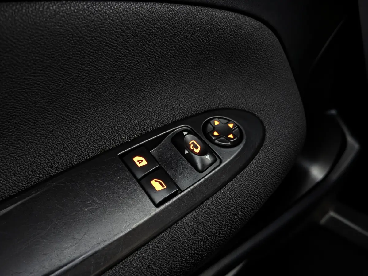 1.2 PureTech So Chic Automaat Airco, Cruise Control, Stuurbekrachtiging