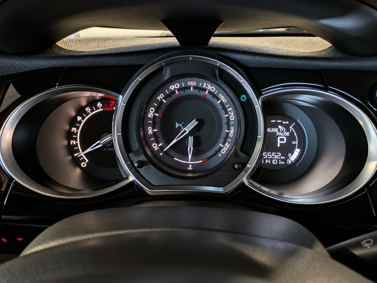 1.2 PureTech So Chic Automaat Airco, Cruise Control, Stuurbekrachtiging