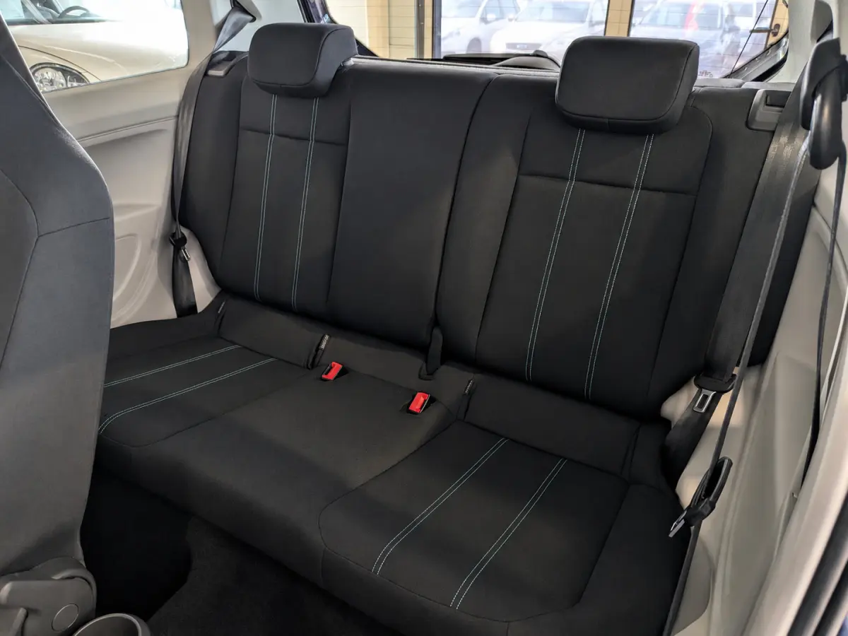 1.0 Sport Airco, Cruise Control, Stuurbekrachtiging