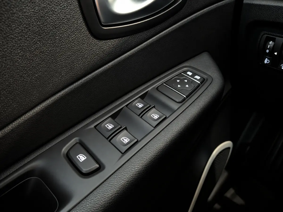 1.2 TCe Edition One Airco, Cruise Control, Trekhaak, Stuurbekrachtiging