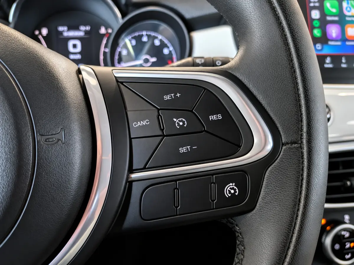 1.0 GSE Urban 120TH Edition Airco, Cruise Control, Stuurbekrachtiging