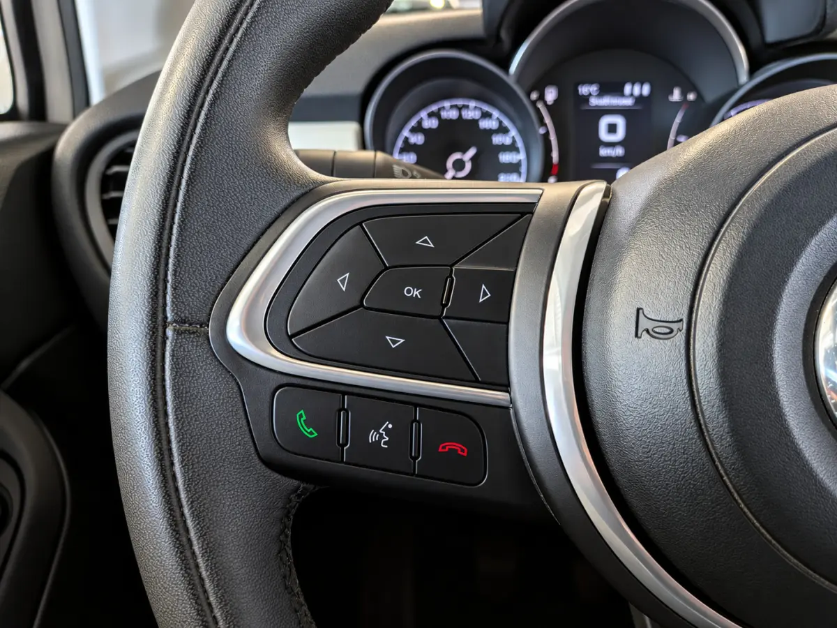 1.0 GSE Urban 120TH Edition Airco, Cruise Control, Stuurbekrachtiging