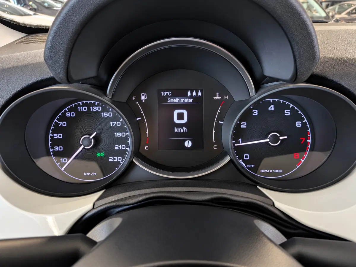 1.0 GSE Urban 120TH Edition Airco, Cruise Control, Stuurbekrachtiging