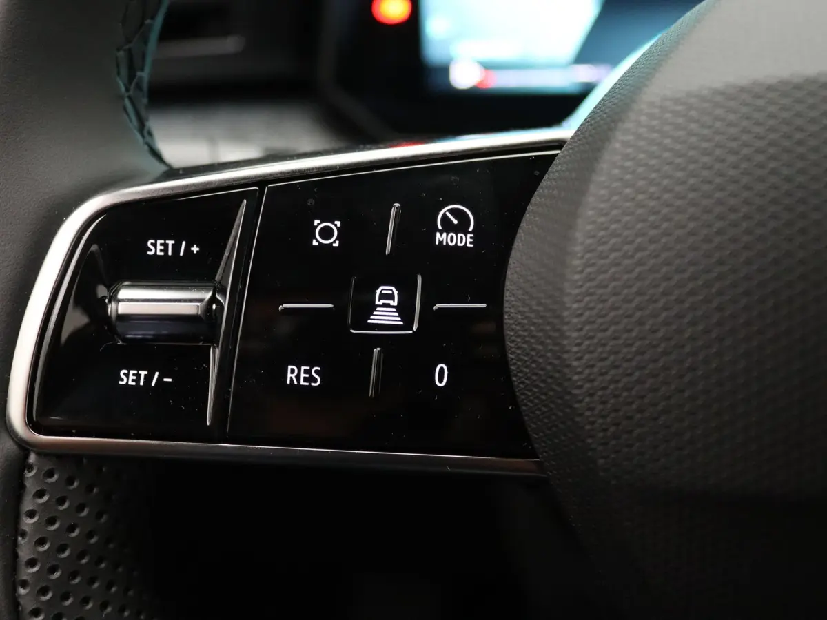 115pk TCe techno Apple Carplay/Android Auto | Climate