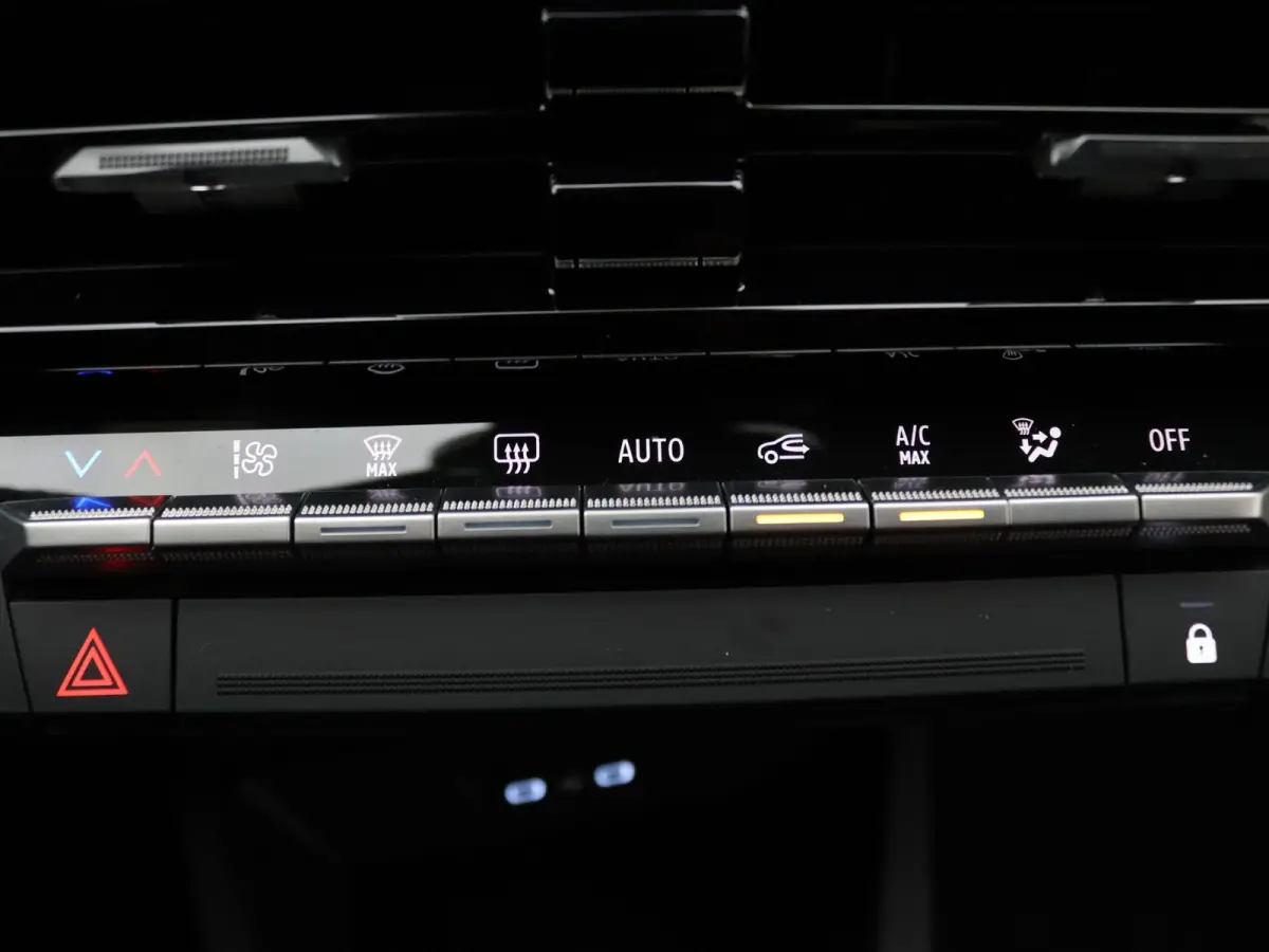 115pk TCe techno Apple Carplay/Android Auto | Climate