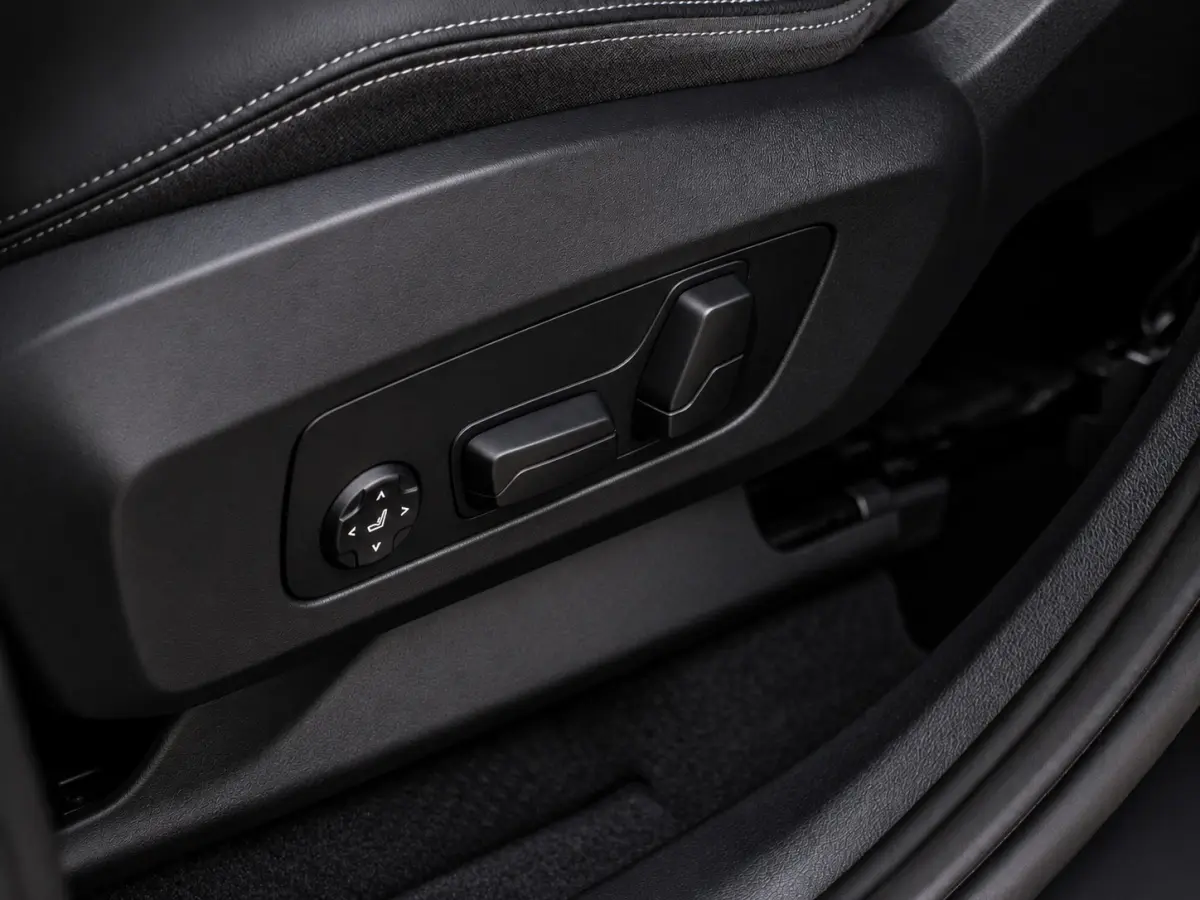 xDrive23i|PANO|H&K|M-PAKKET|HEAD-UP|360°|SFEER|MEMORY