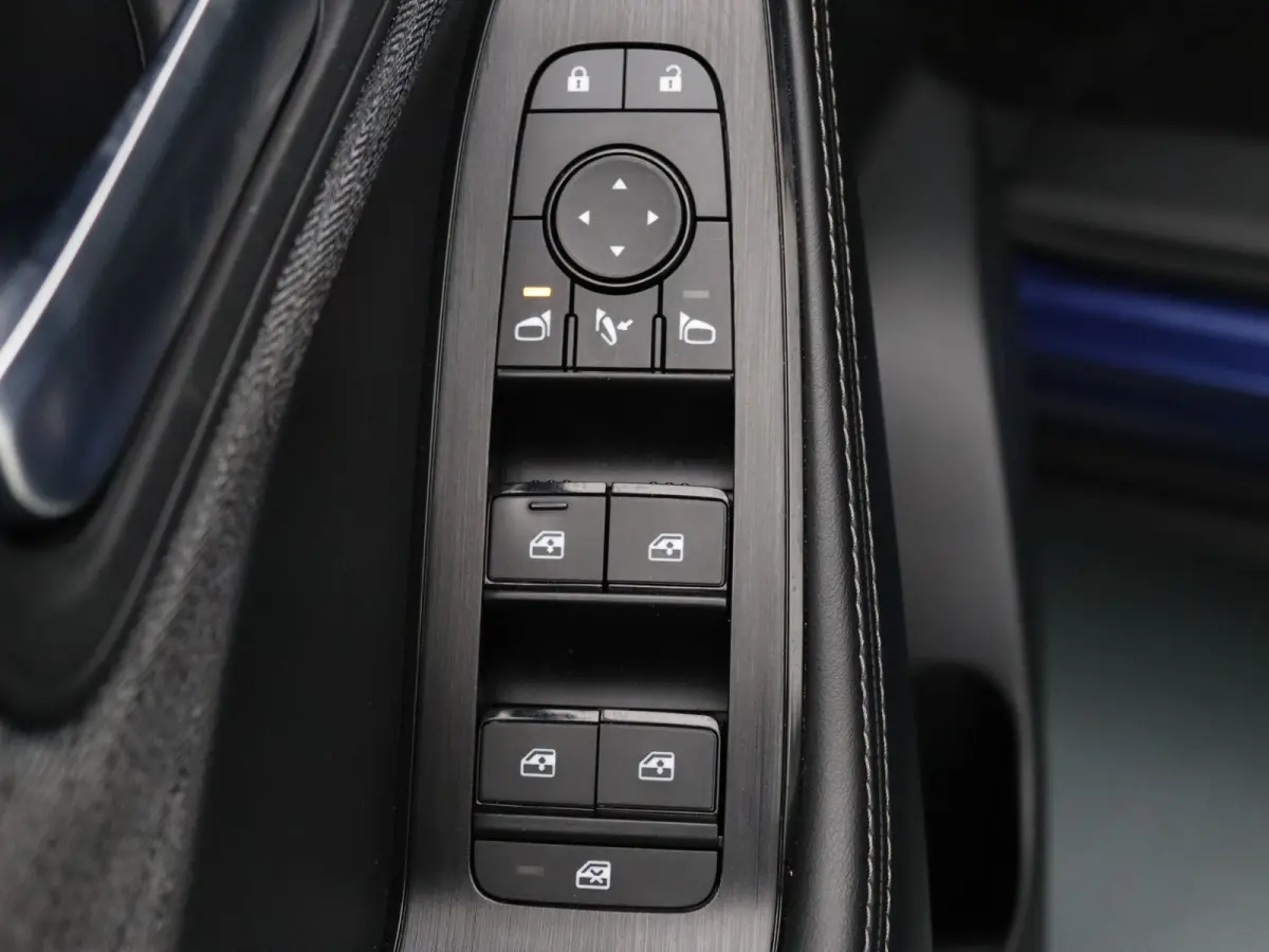 204pk e-Power N-Connecta Apple Carplay/Android Auto | Climate