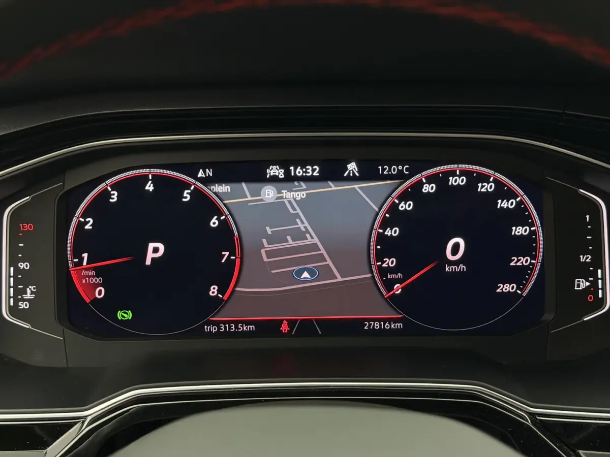 2.0 TSI GTI Navi IQ Virtual Beats