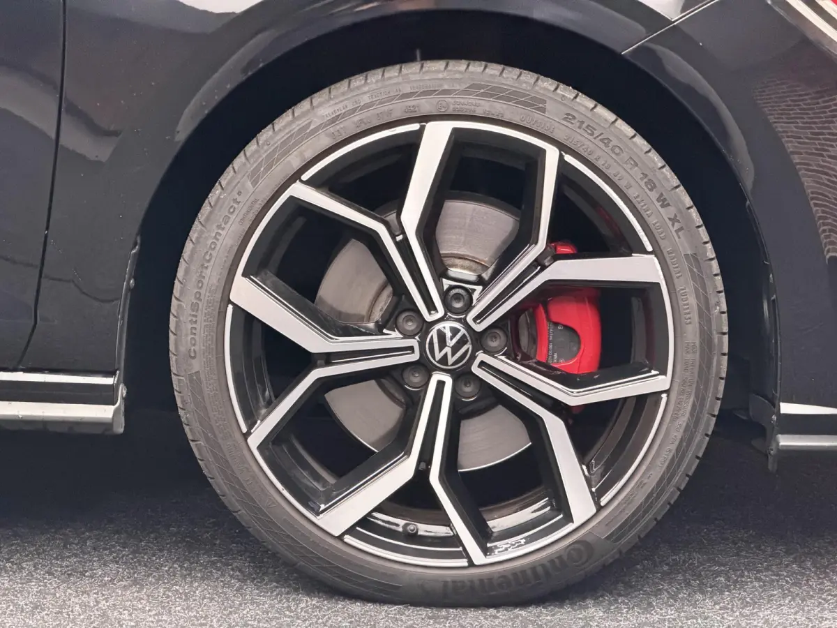 2.0 TSI GTI Navi IQ Virtual Beats