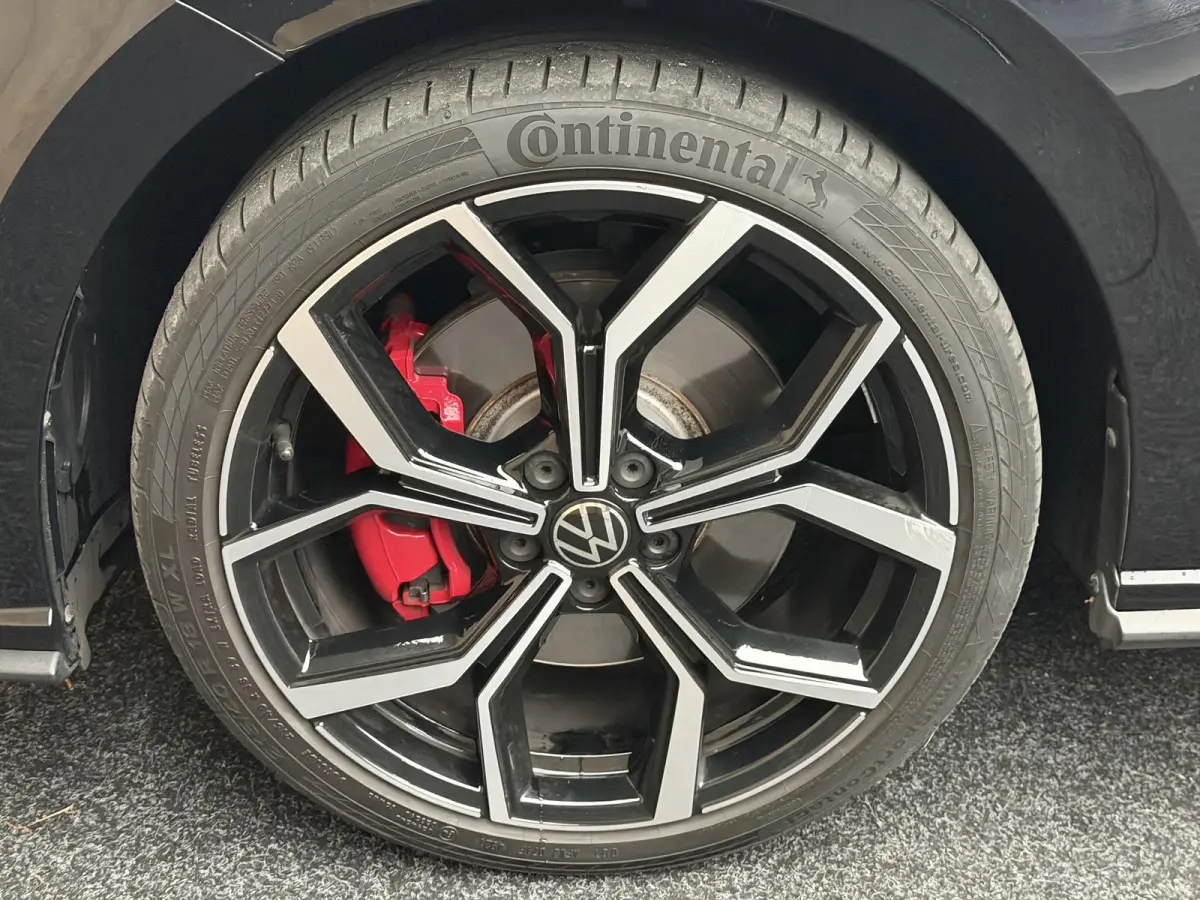 2.0 TSI GTI Navi IQ Virtual Beats