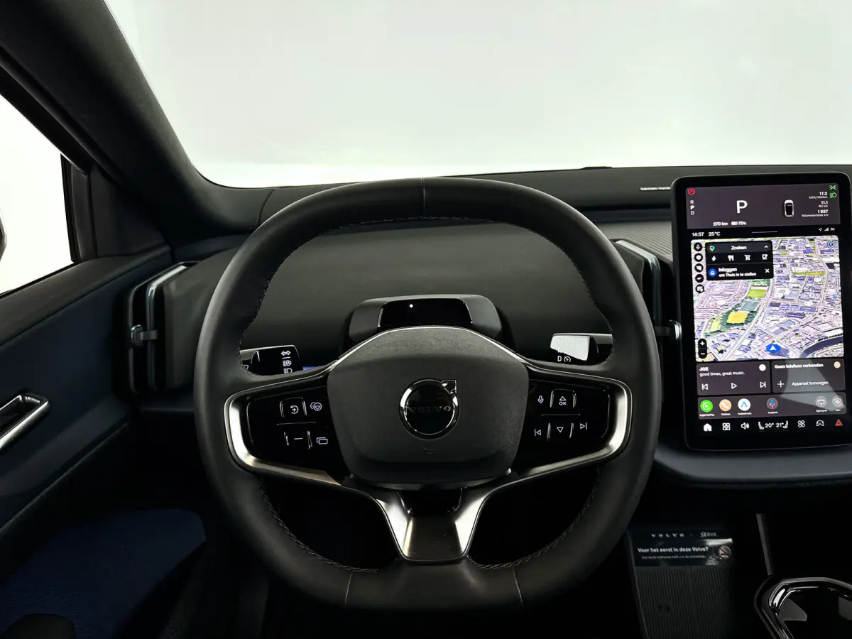 P3 Long Range Plus Europa 69 kWh | Parkeercamera | Harman Kardon | Stoel- en stuurverwarming | Elektrische stoelen