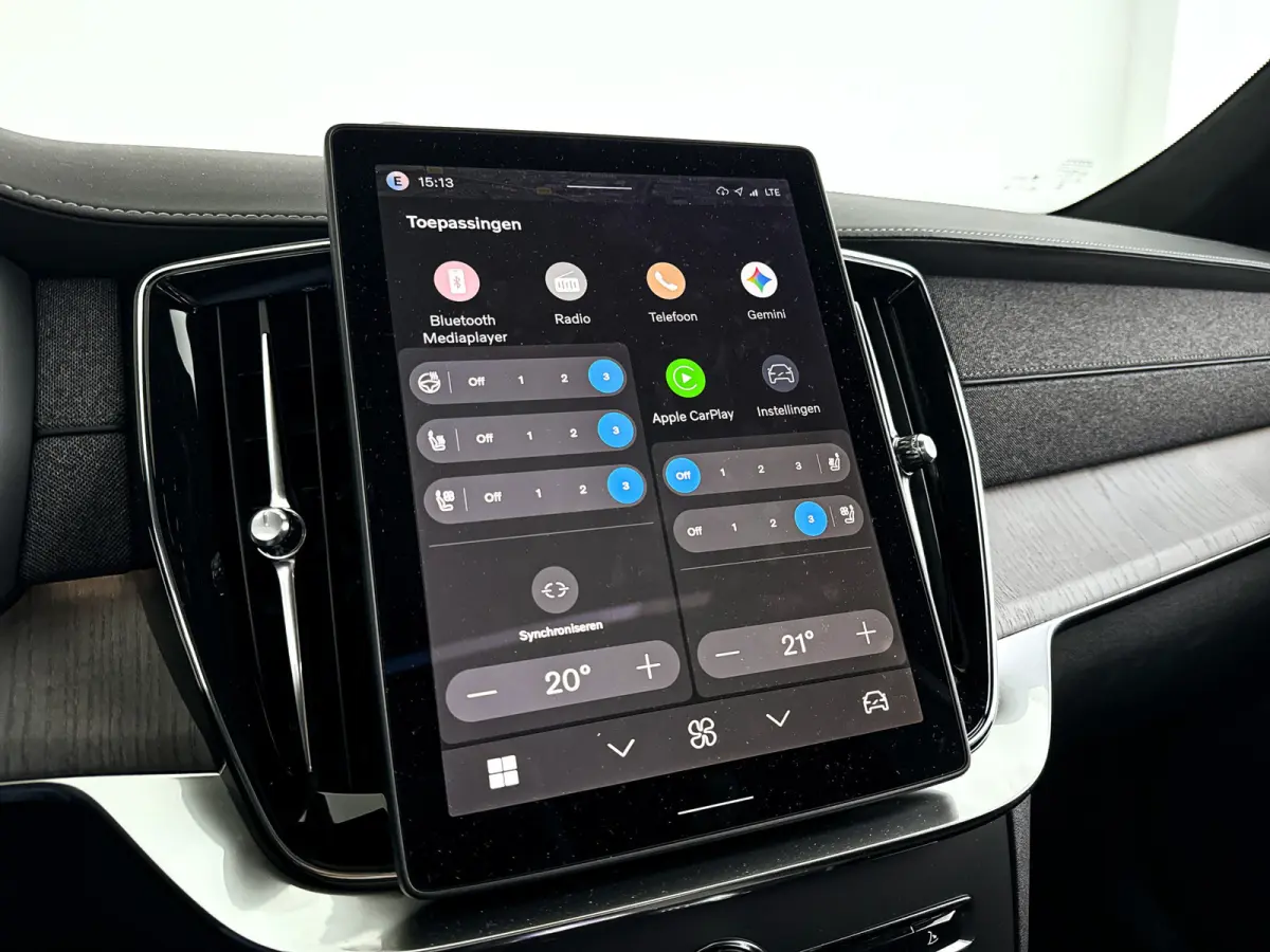 T8 Plug-in hybrid AWD Ultra Black Ed. Exec. | Panoramadak | 360° camera | Bowers & Wilkins | Luchtvering | Stoelventilatie | Head-up Display | Trekhaak