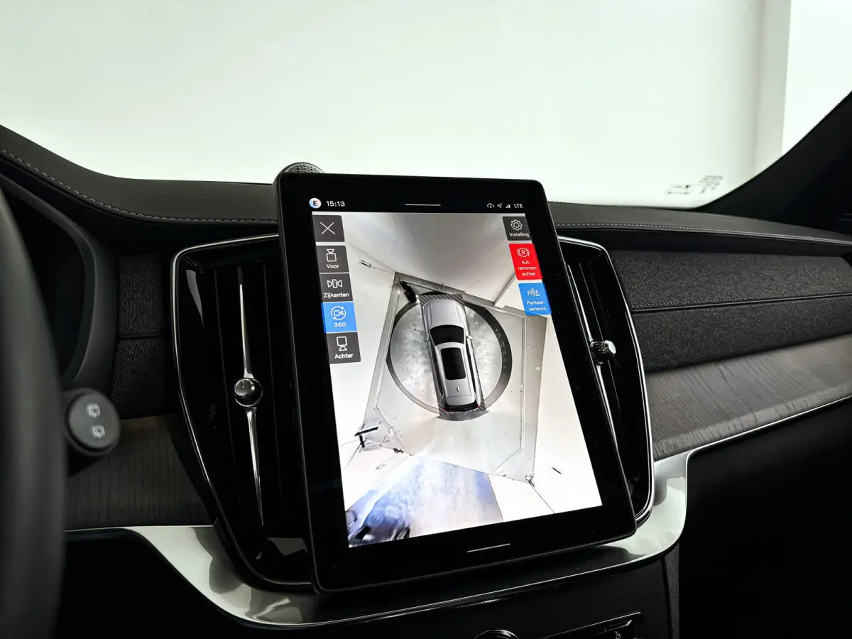 T8 Plug-in hybrid AWD Ultra Black Ed. Exec. | Panoramadak | 360° camera | Bowers & Wilkins | Luchtvering | Stoelventilatie | Head-up Display | Trekhaak