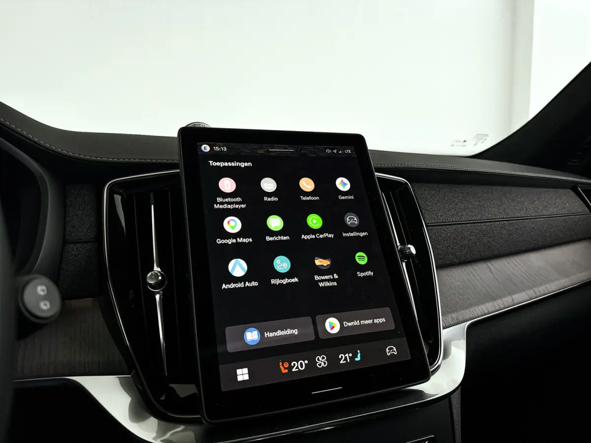T8 Plug-in hybrid AWD Ultra Black Ed. Exec. | Panoramadak | 360° camera | Bowers & Wilkins | Luchtvering | Stoelventilatie | Head-up Display | Trekhaak