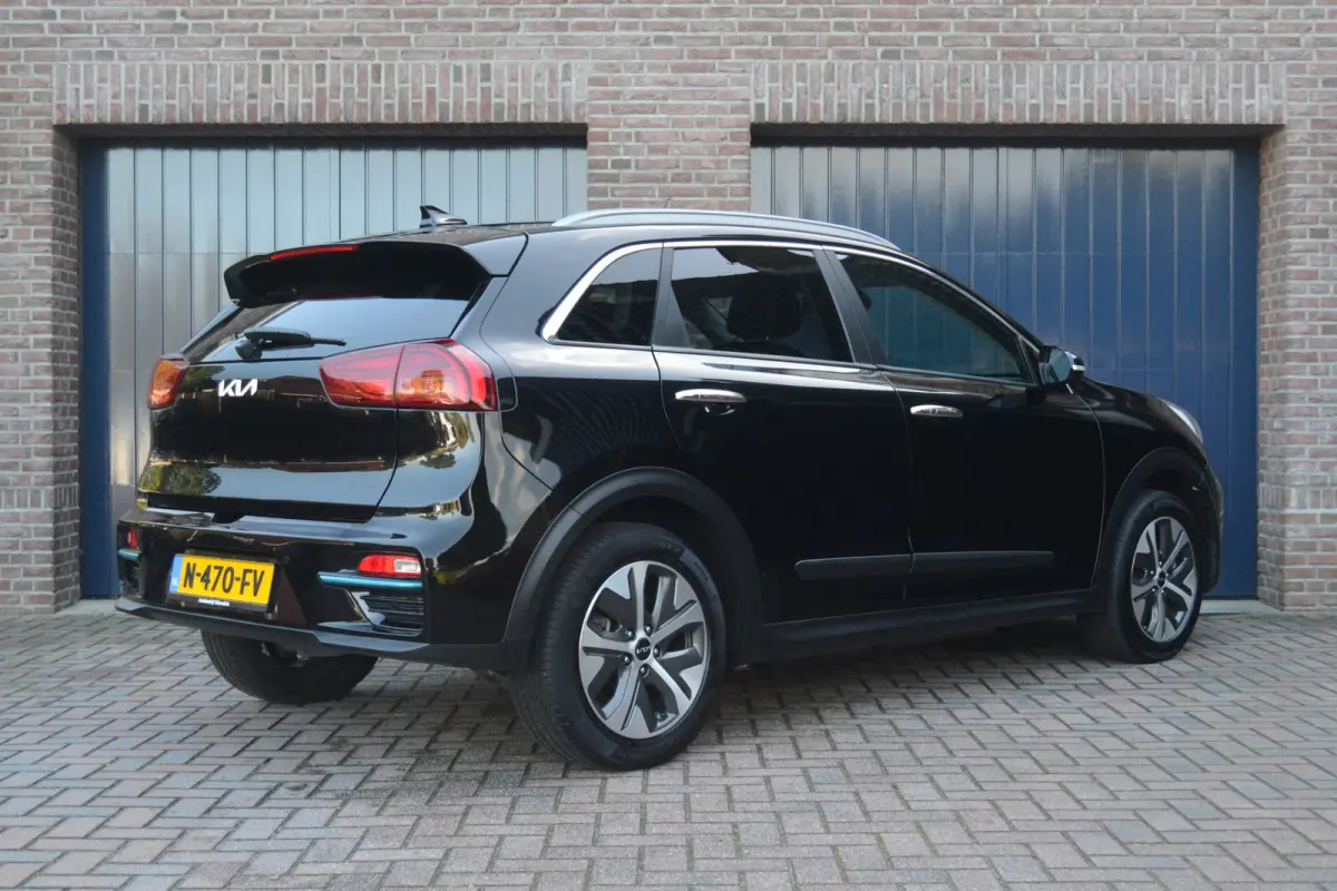 Edition 64 kWh | 93,4 SOH | Keyless | Camera | Stoelverwarming | Carplay/Android Auto