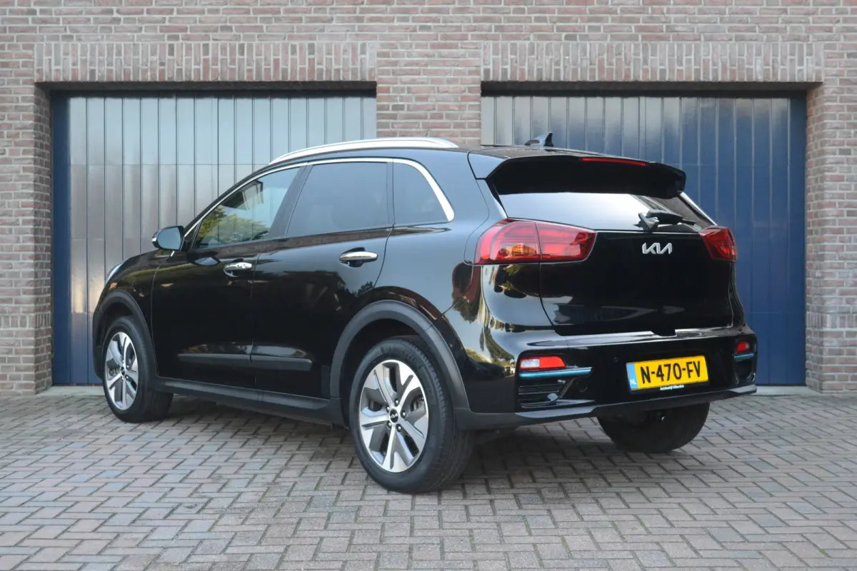 Edition 64 kWh | 93,4 SOH | Keyless | Camera | Stoelverwarming | Carplay/Android Auto