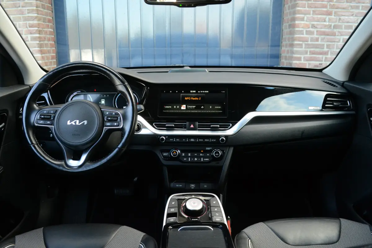Edition 64 kWh | 93,4 SOH | Keyless | Camera | Stoelverwarming | Carplay/Android Auto