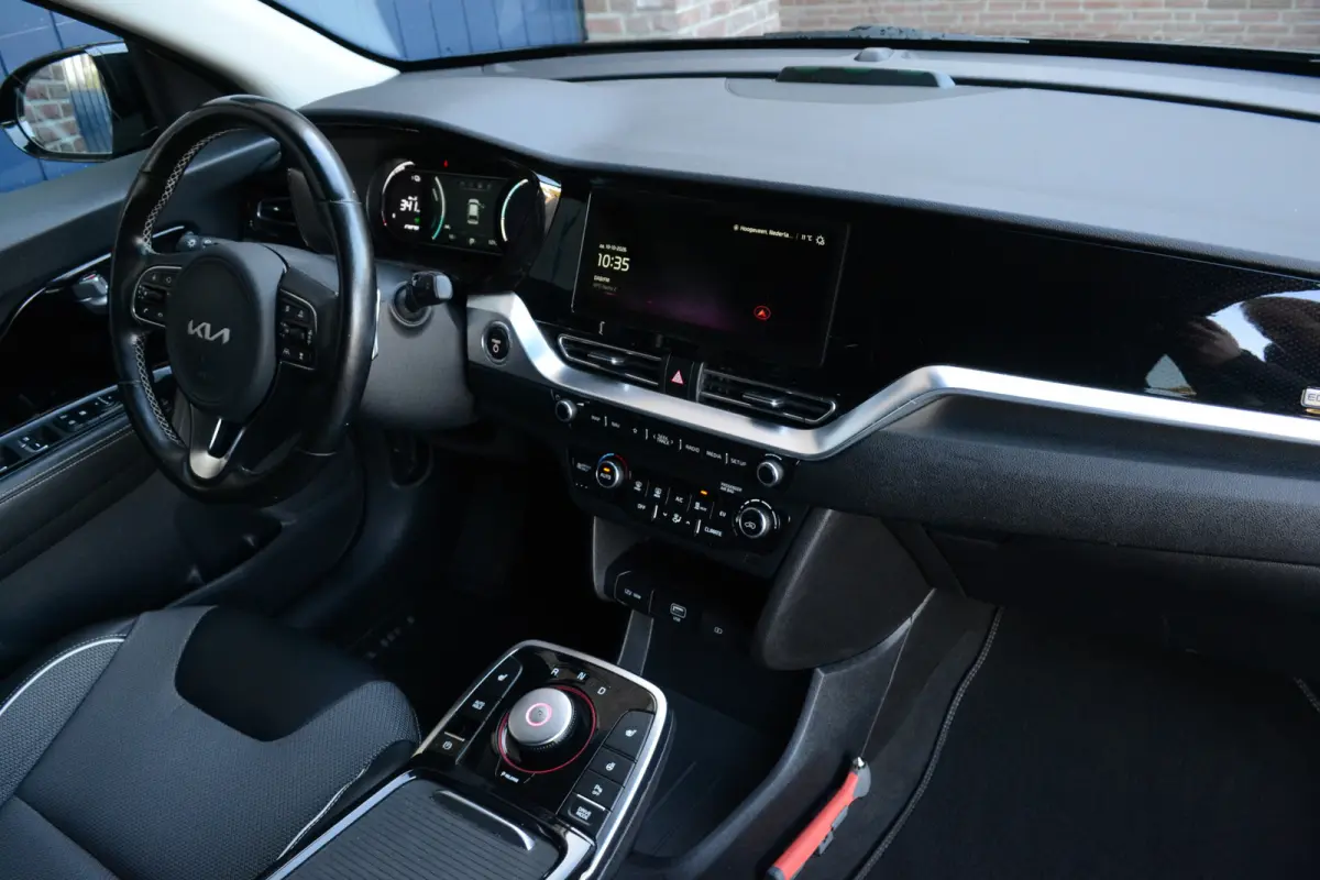Edition 64 kWh | 93,4 SOH | Keyless | Camera | Stoelverwarming | Carplay/Android Auto