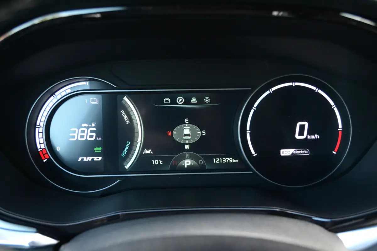 Edition 64 kWh | 93,4 SOH | Keyless | Camera | Stoelverwarming | Carplay/Android Auto