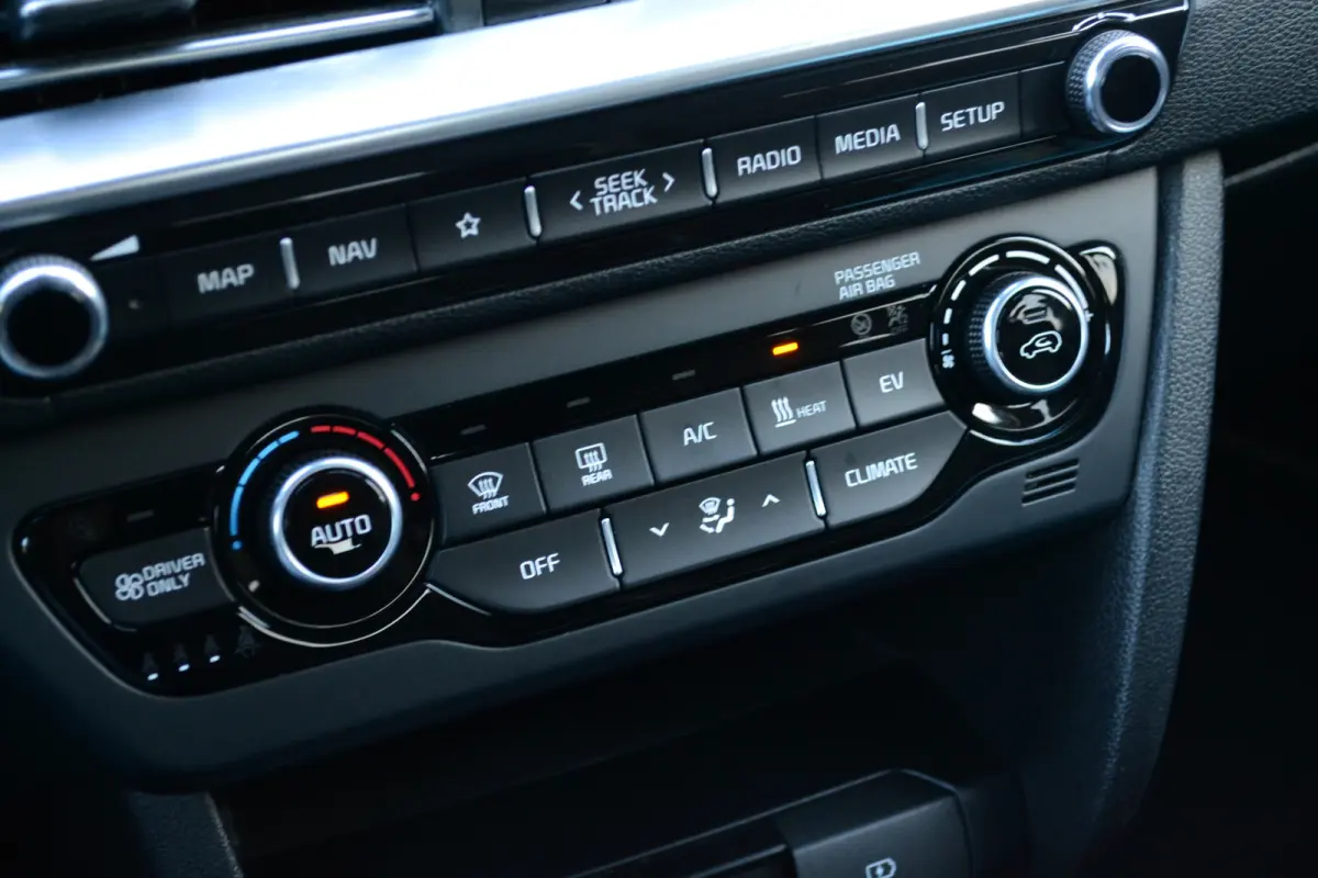Edition 64 kWh | 93,4 SOH | Keyless | Camera | Stoelverwarming | Carplay/Android Auto