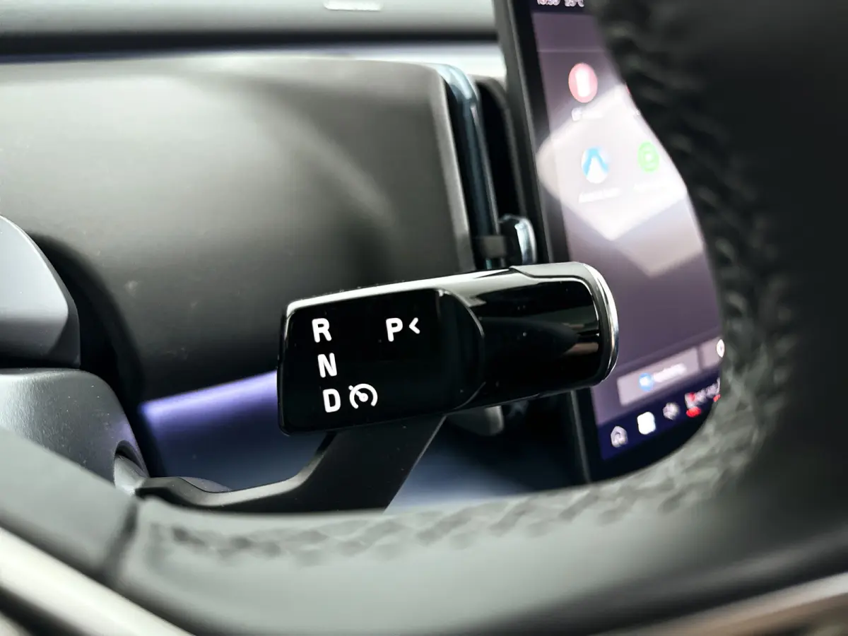 P5 Long Range Ultra Europa 69 kWh | Panoramadak | 360° camera | Harman Kardon | Stoel- en stuurverwarming