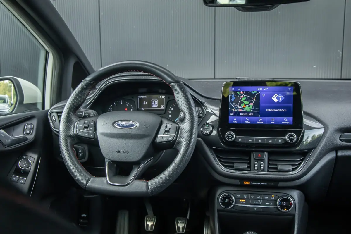 1.0 EcoBoost ST-Line | 100% Broekhuis o.h. | Apple carplay / Andriod auto | Privacy-glass